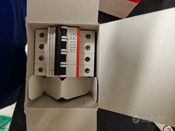 Interruttore magnetotermico ABB 20 A 400 V