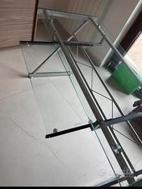 Scrivanua in vetro temperato