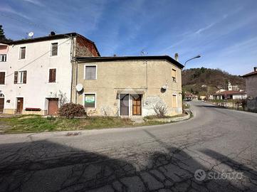 CASA SEMINDIPENDENTE A PALLARE