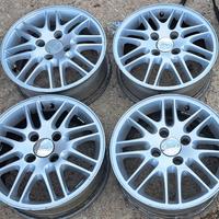 Cerchi in lega Ford R15 - R 15