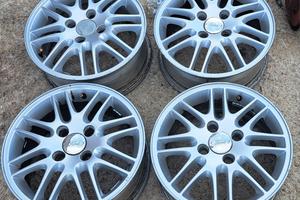 Cerchi in lega Ford R15 - R 15