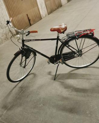Bicicletta RESET CLASSIC  di colore BORDEAX