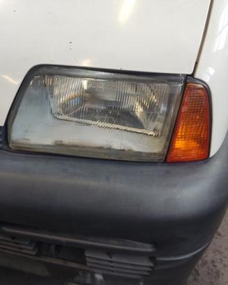 Proiettore sinistro FIAT CINQUECENTO del 1998