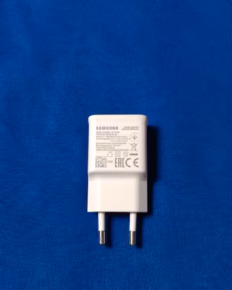 SAMSUNG FAST CHARGING 15W BIANCO O NERO+2 CAVI USB