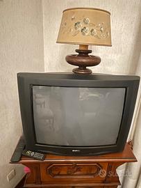 Televisione vintage tubo catodico