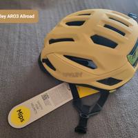 Oakley casco tg S ARO3 Allroad Mips *NEW