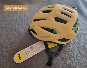 Oakley casco tg S ARO3 Allroad Mips *NEW