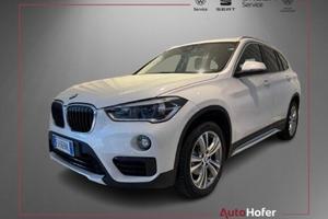 BMW X1 sDrive18d Sport Line Navi Bluetooth Radio