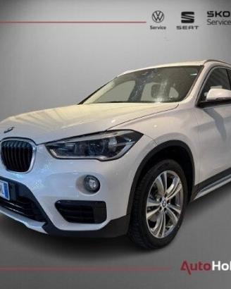 BMW X1 sDrive18d Sport Line Navi Bluetooth Radio