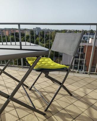 Set Tavolo e sedie da giardino