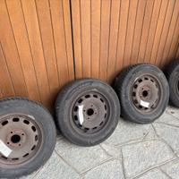 Treno di gomme invernali Hankook