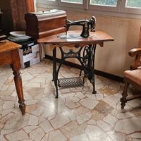 macchina da cucire vintage