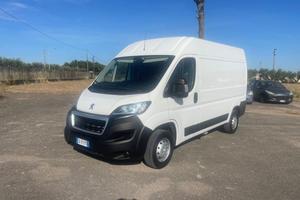 PEUGEOT Boxer 35 2.2 BlueHDi 140 S&S PM-TM Furgo