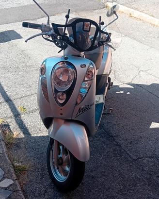 Scooter Sym Mio 100cc