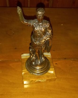 statuetta in bronzo vintage 