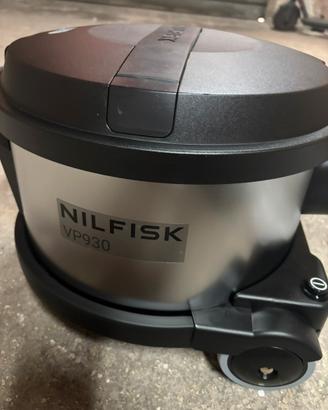 Nilfisk VP930 Aspirapolvere professionale NUOVA