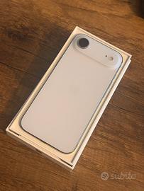 iPhone Air NUOVO 256 GB + Cover Apple