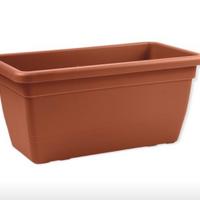 Fioriera e piatto in plastica per giardino 