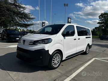 PEUGEOT Expert combi M1 long 2.0 Bluehdi 180cv eat