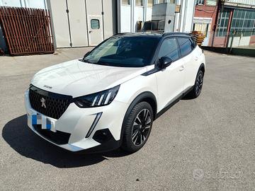 PEUGEOT 2008 GT-LINE 