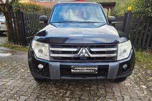 Mitsubishi Pajero 3.2 DI-D 16V aut. 3p. Instyle