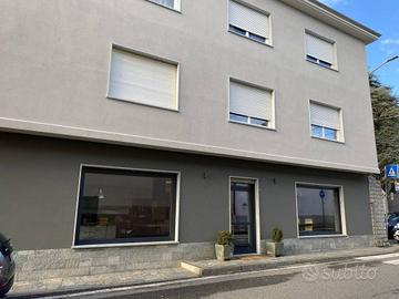 AVIGLIANA - LOCALE COMMERCIALE 3 VETRINE SU STRADA