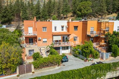 Villa a schiera 6 vani 215 mq nel Residence