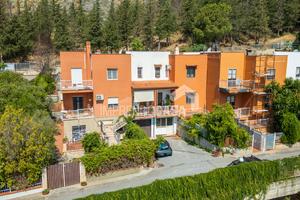 Villa a schiera 6 vani 215 mq nel Residence