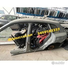 Audi Q5 2022 Scocca per tagliate