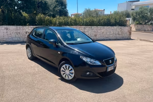 SEAT IBIZA 1.4 GPL di SERIE