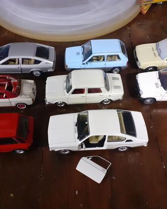 Lotto modelli 1/24