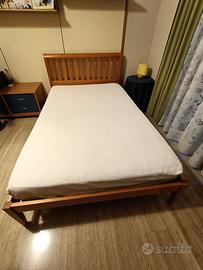 Letto con doghe da 1 piazza e mezza