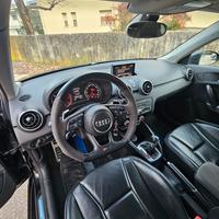 Audi A1 1.6 TDI 116 CV Admired – Interni Exclusive