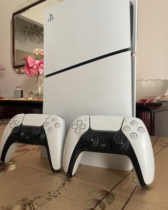 Playstation 5 slim digital, 2 joystick