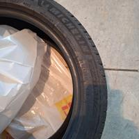2 gomme auto Michelin Primacy 5  225/45/17 91 w