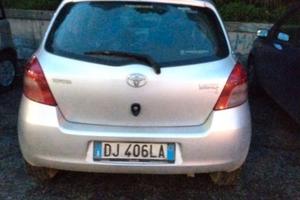 Toyota Yaris 2013  Automatico