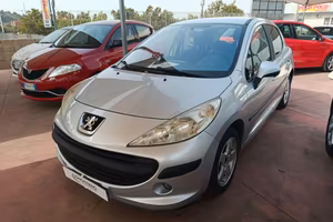 Peugeot 207 1.4 HDi 70CV 5p. ONE Line