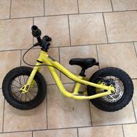 COMMENCAL RAMONES 14 PUSH BIKE