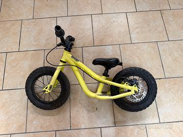 COMMENCAL RAMONES 14 PUSH BIKE