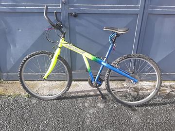 Bicicletta ADULTO NEVADA MTB ruote da 26"