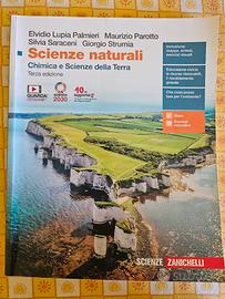 Libro "Scienze naturali"