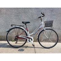 City bike donna ruote da 28 pollici
