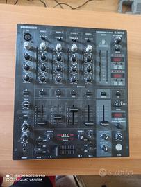 Behringer pro mixer djx 750