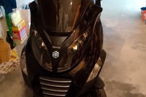 scooter MP3 Piaggio 250