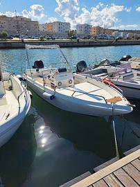 Haloa 570 con motore Mercury 40CV 4T PRO -2025