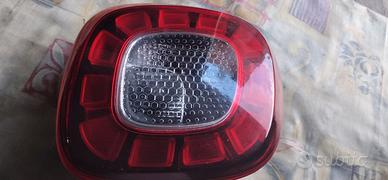 FANALE FARO POSTERIORE DESTRO PER SMART FORTWO 