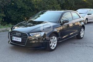 AUDI A3 1.0 TFSI S tronic Business