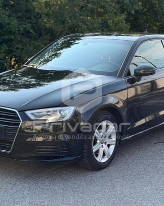 AUDI A3 1.0 TFSI S tronic Business