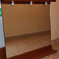 specchio e accessori bagno