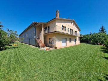VILLA SINGOLA A GAVORRANO